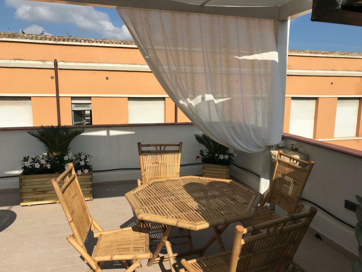 Casa Vacanze A Due Passi Grammichele Bagian luar foto